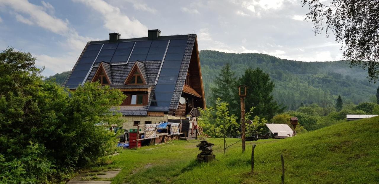 Bacowka Pttk Jaworzec Hostel Wetlina Exterior photo